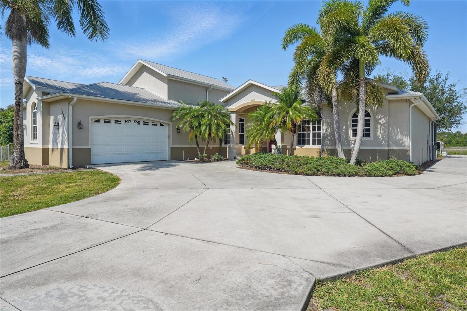 1811 Irving Ave, Lehigh Acres, FL 33972