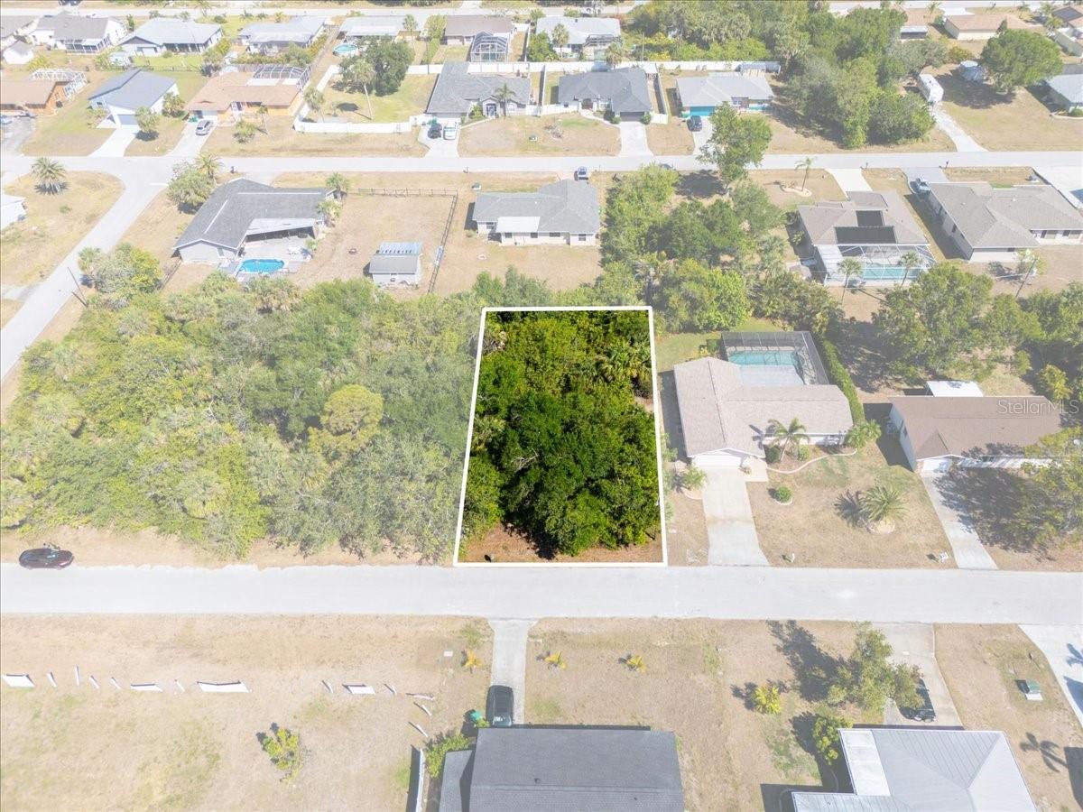 868 Mensh Ter Nw, Port Charlotte, FL 33948