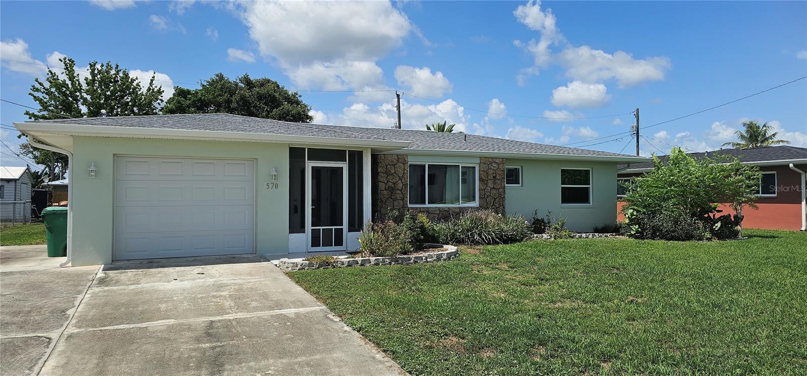 570 Mimosa Ave Nw, Port Charlotte, FL 33952