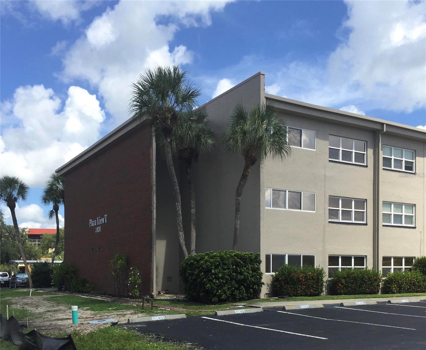 3100 Harbor Blvd #207, Port Charlotte, FL 33952