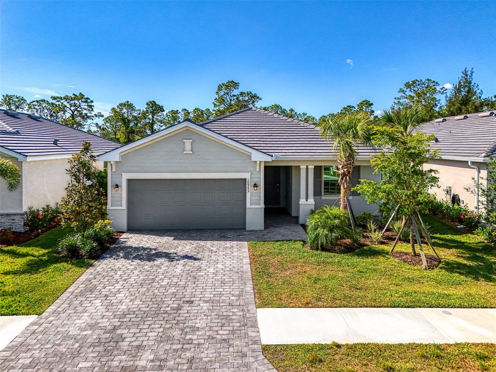10995 Pinot Dr, Venice, FL 34293