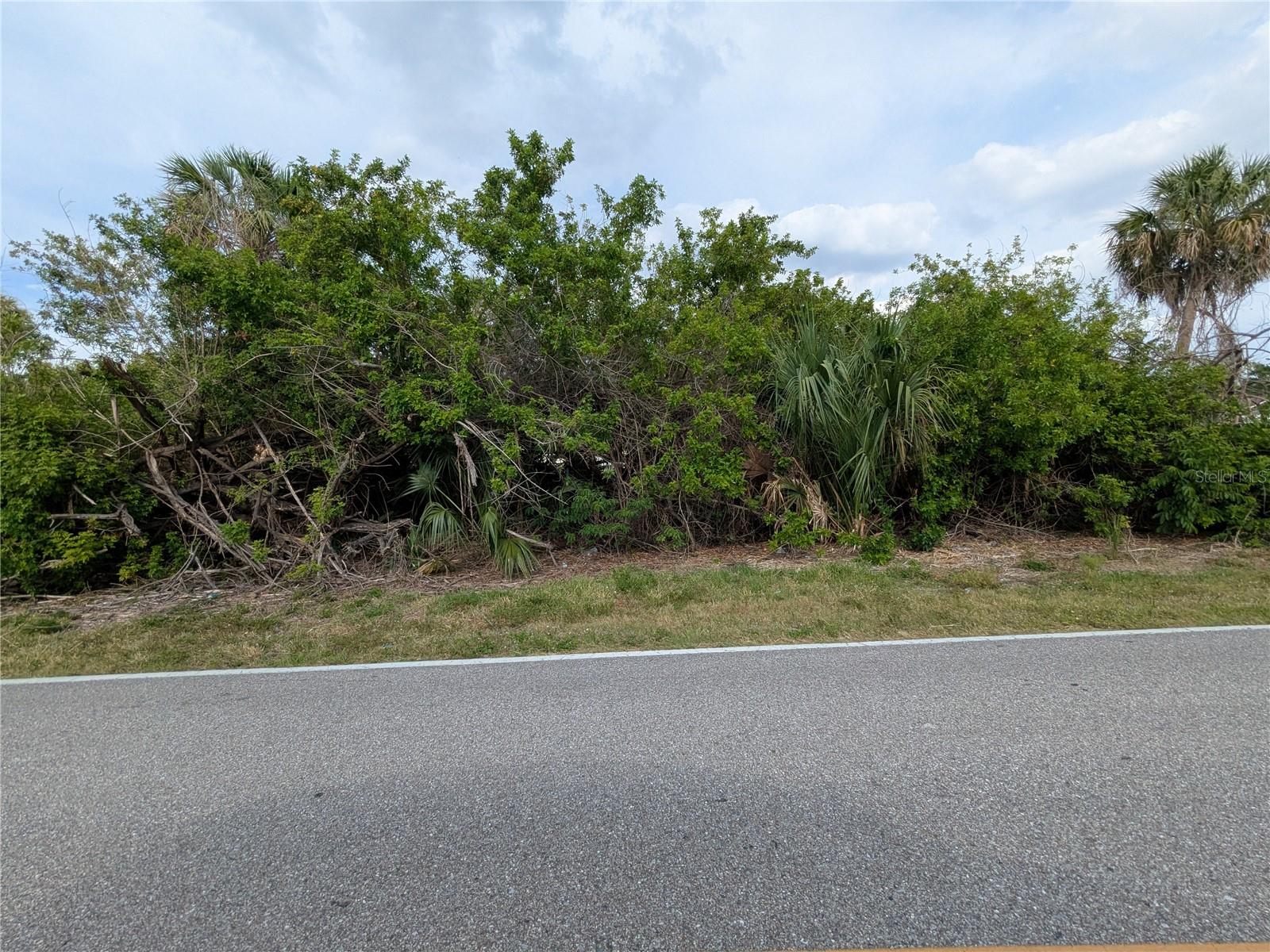 2324 Achilles St, Punta Gorda, FL 33980