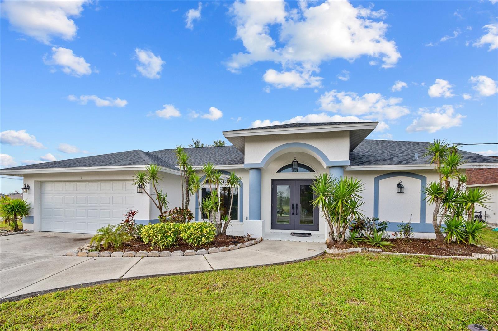 1 Sportsman Way, Rotonda West, FL 33947