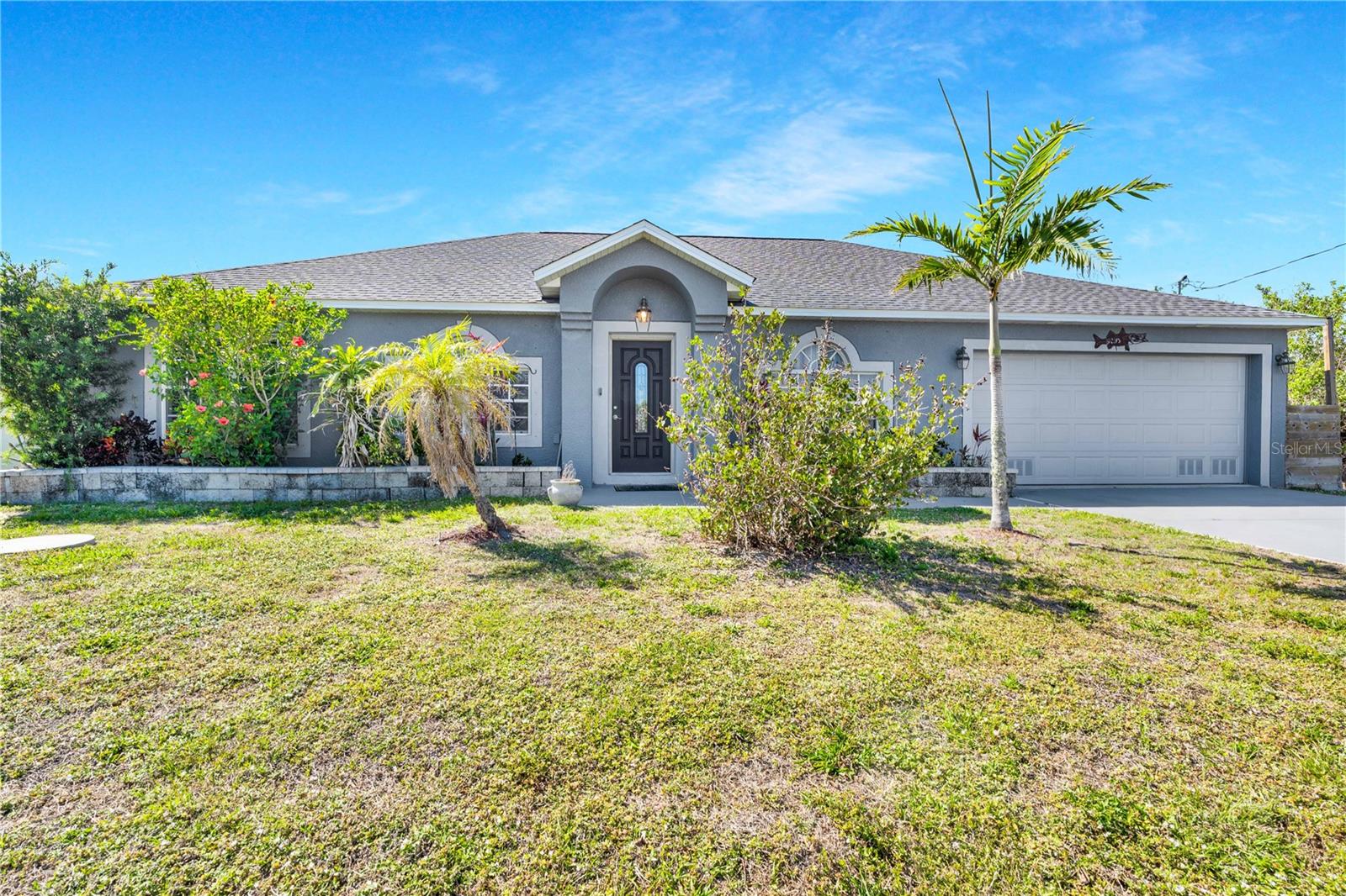9295 Melody Cir, Port Charlotte, FL 33981