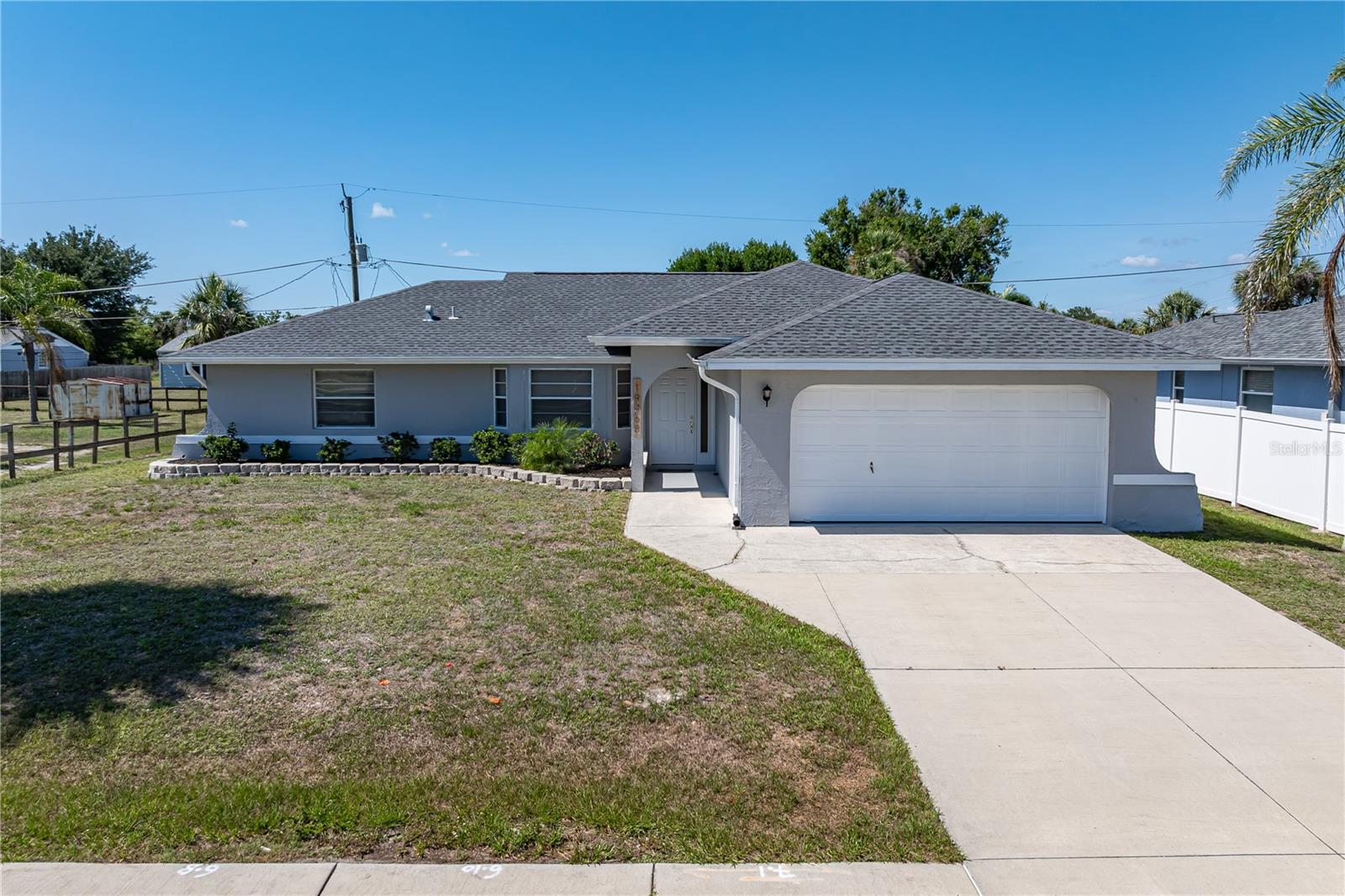 19468 Edgewater Dr, Port Charlotte, FL 33948