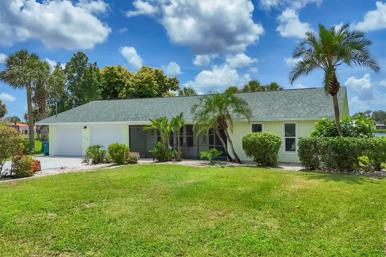 18585 Klingler Cir, Port Charlotte, FL 33948