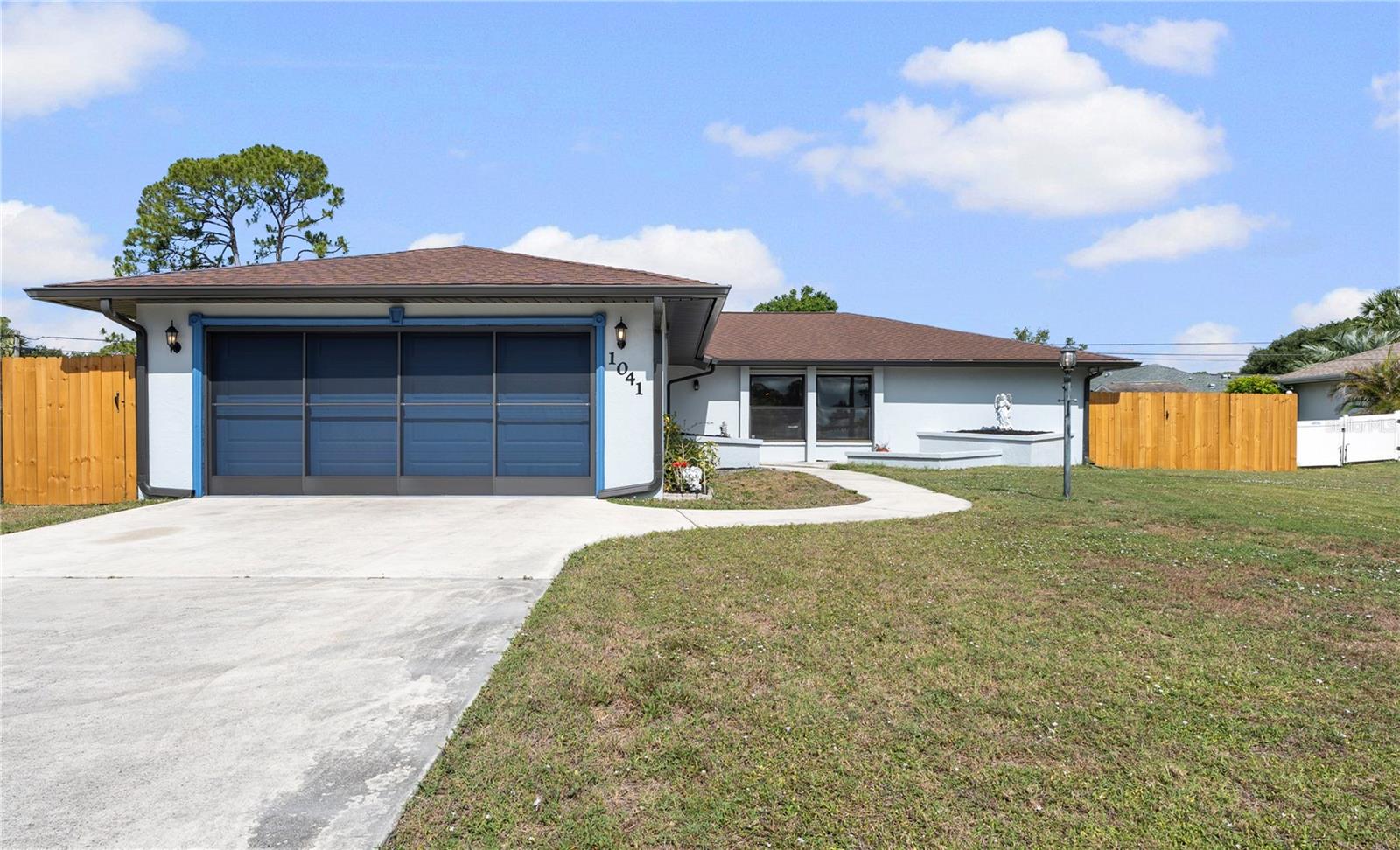 1041 S Salford Blvd, North Port, FL 34287