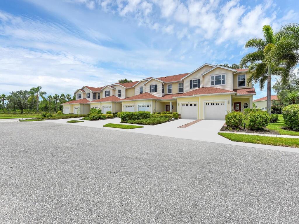 2342 Melrose Dr, North Port, FL 34289