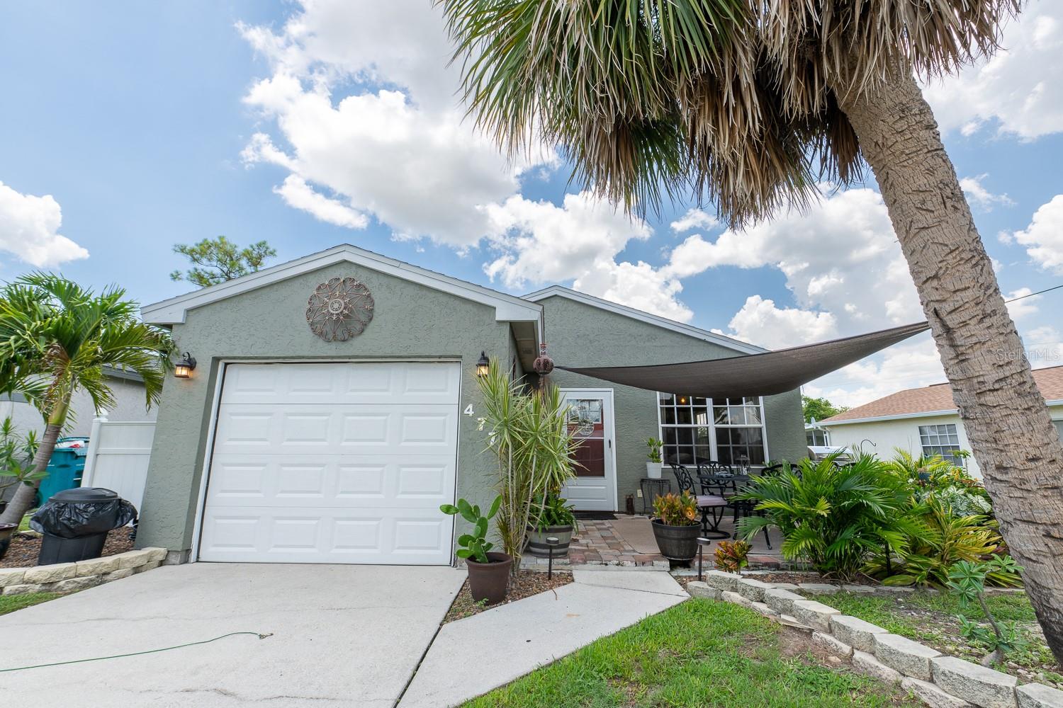 477 Ricold Ter, Port Charlotte, FL 33954