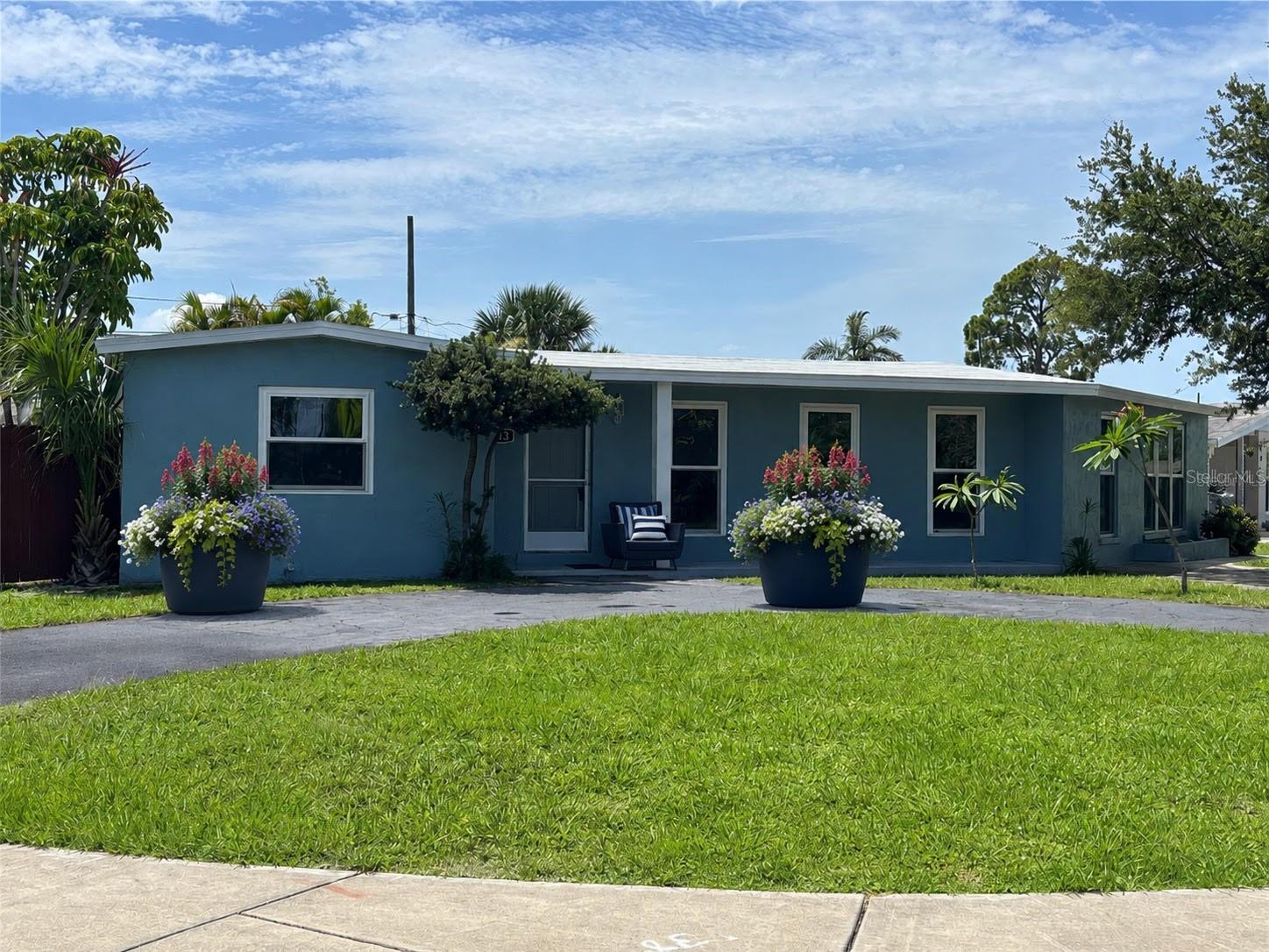 2513 Ambrose Ln, Port Charlotte, FL 33952