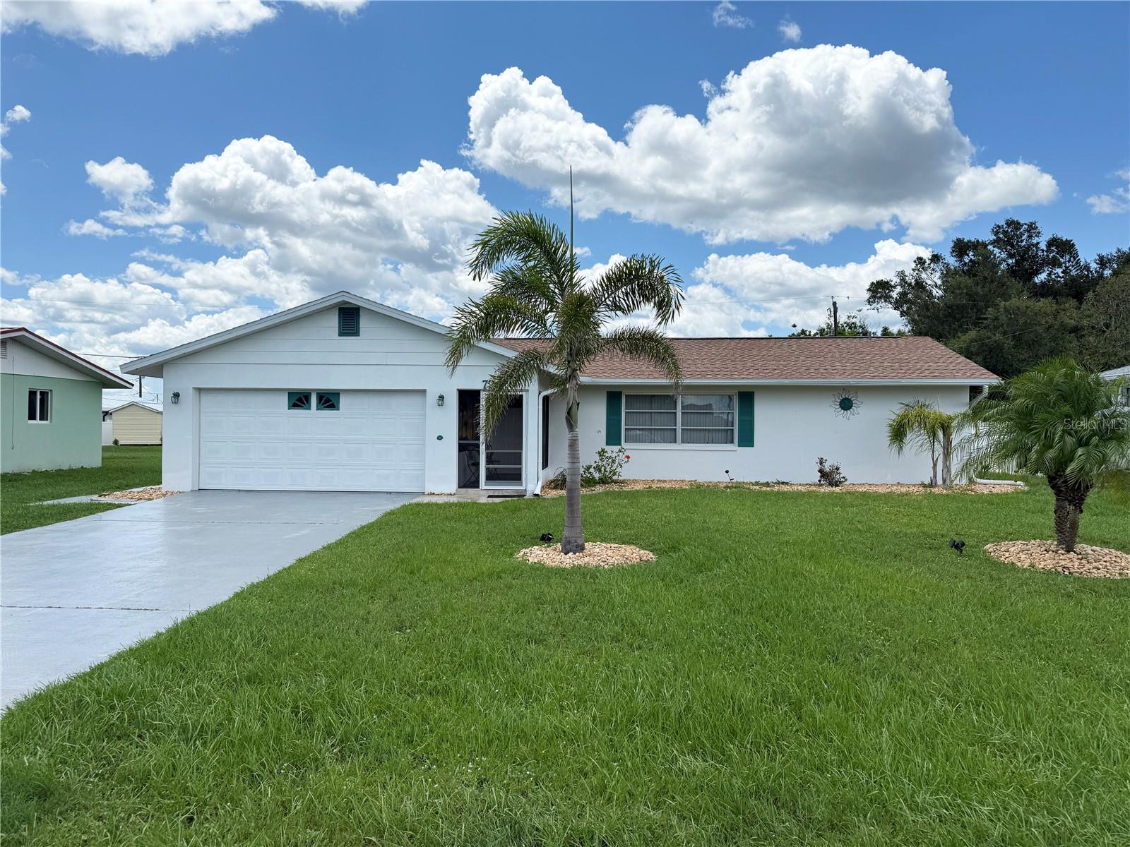 724 Hartford Dr Nw, Port Charlotte, FL 33952