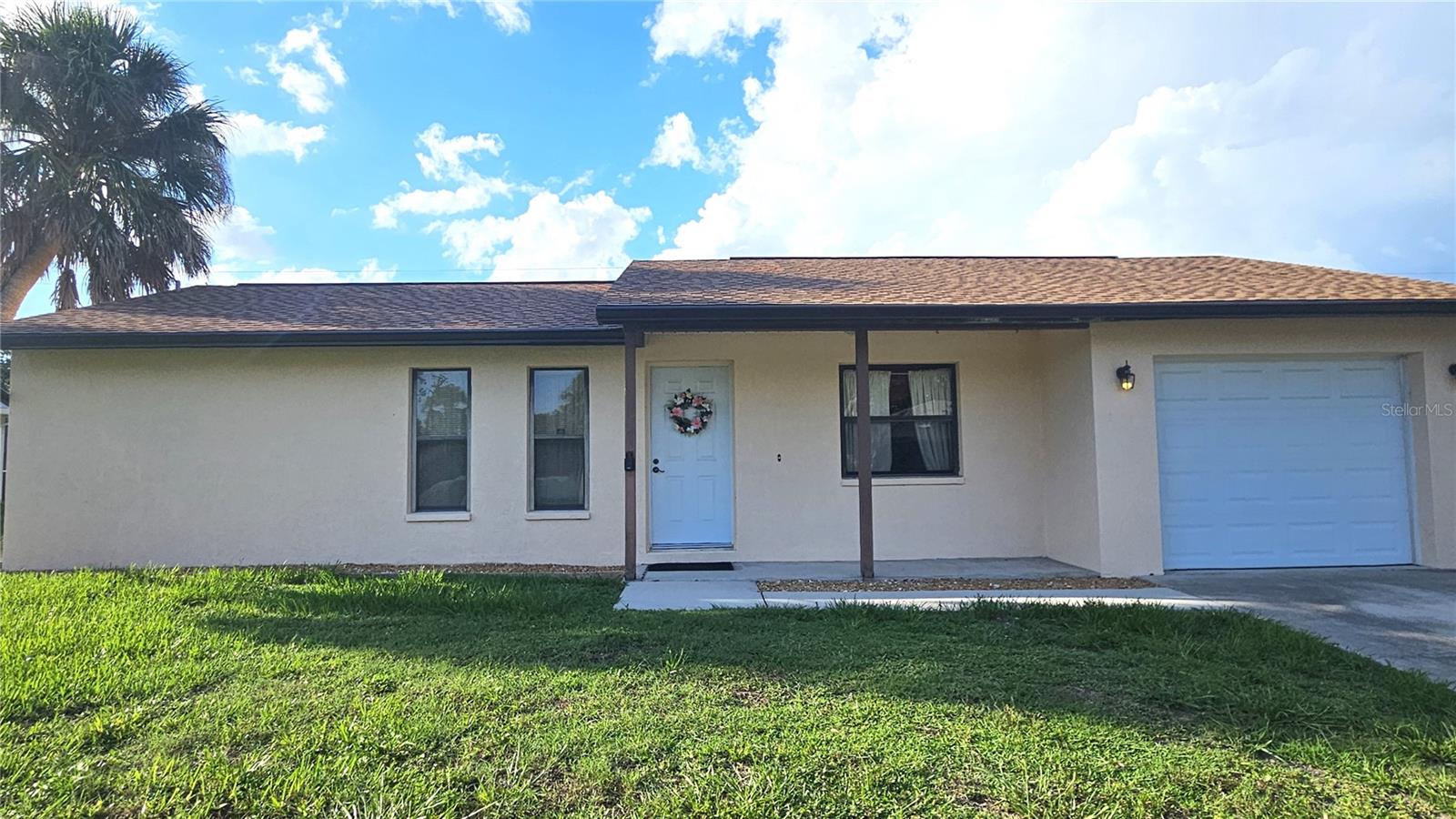 708 Azure Rd, Venice, FL 34293