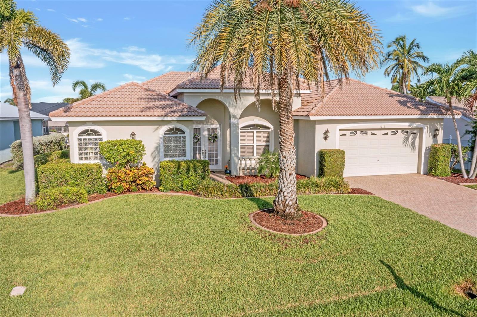 5212 Sw 8th Ct, Cape Coral, FL 33914