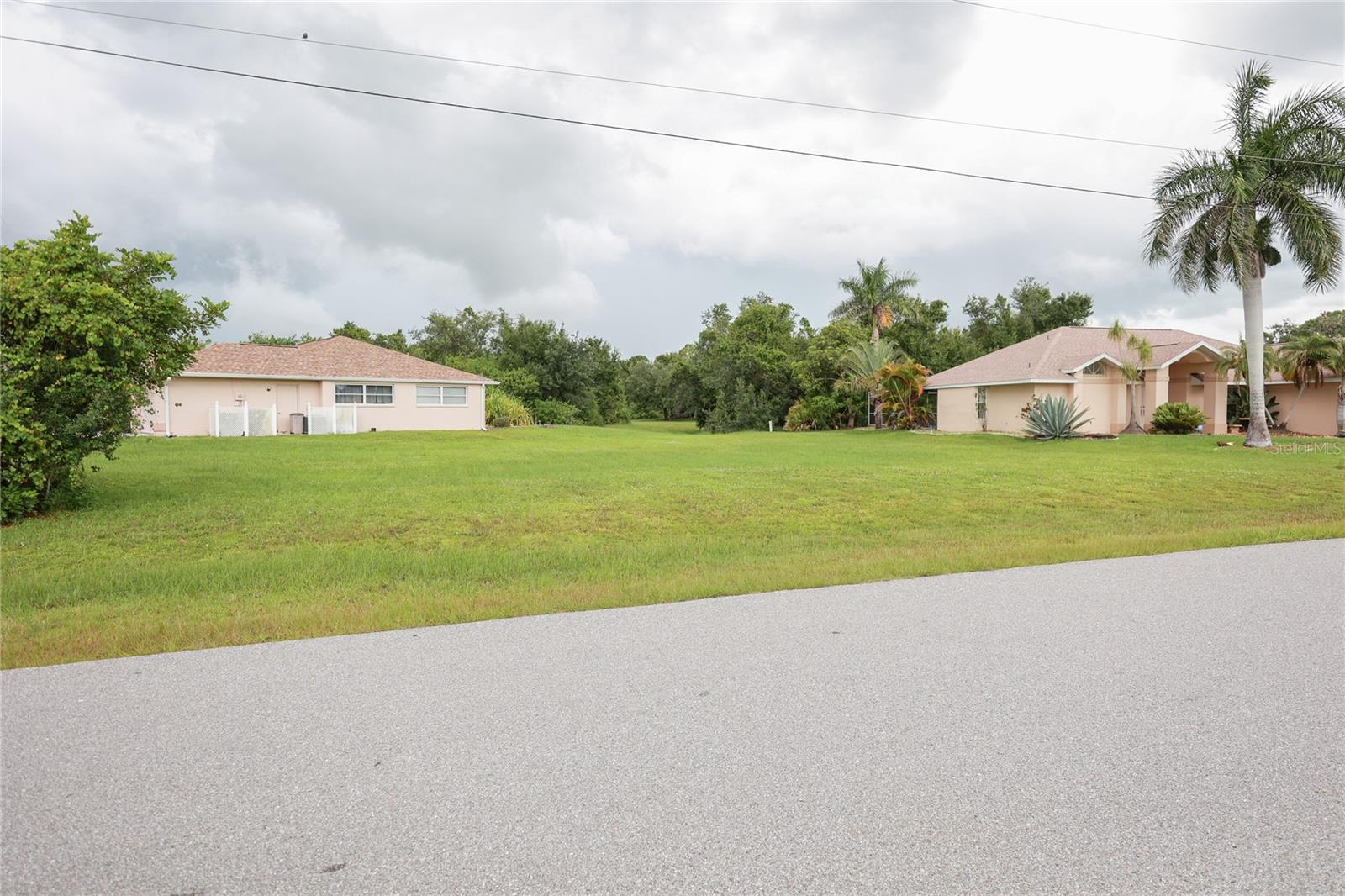 25251 Recife Dr, Punta Gorda, FL 33983