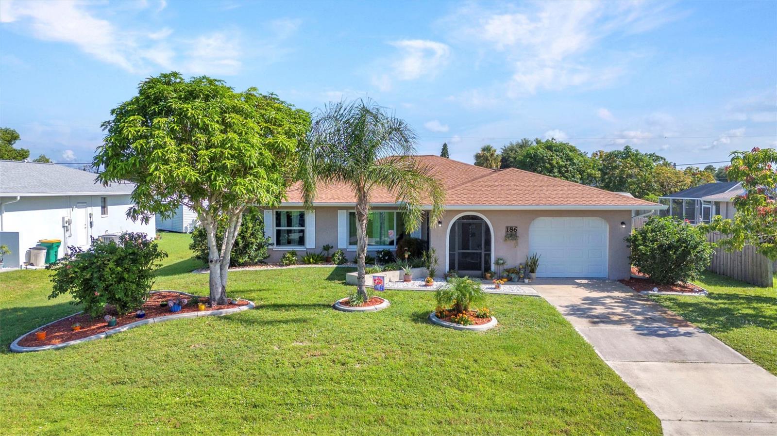186 Forrest Ave Nw, Port Charlotte, FL 33952