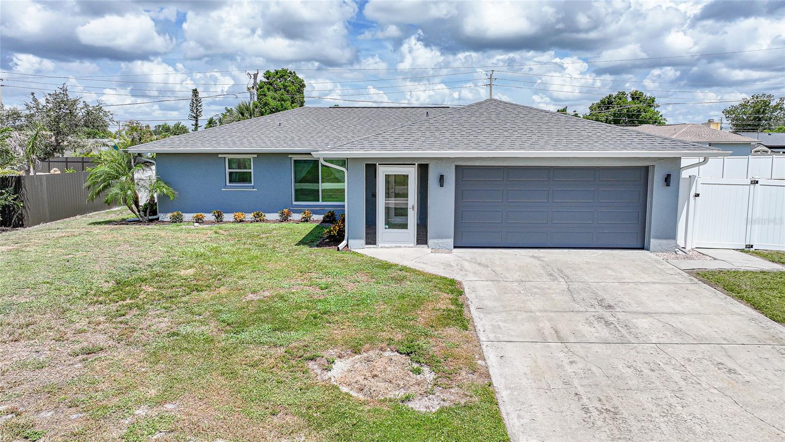 736 Ellicott Cir Nw, Port Charlotte, FL 33952