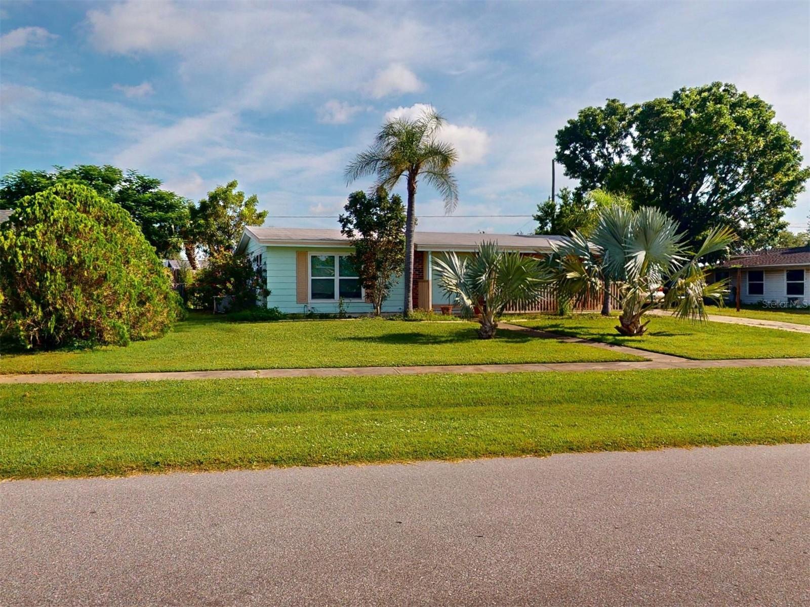 22268 Montrose Ave, Port Charlotte, FL 33952