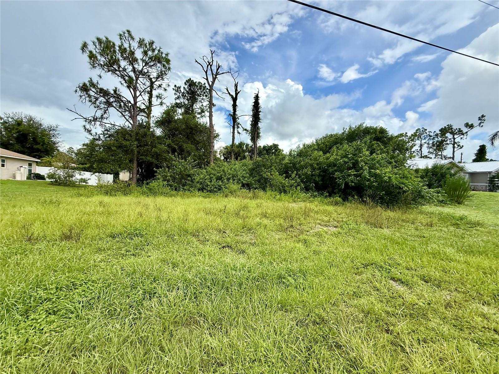 Kenvil Dr, North Port, FL 34288