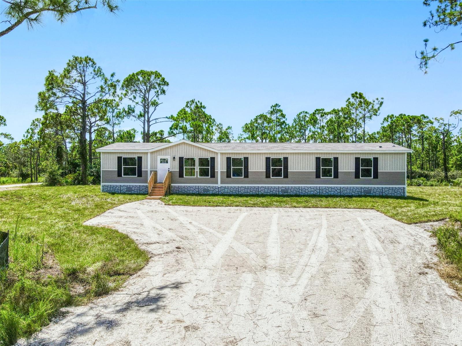7523 Acorn Blvd, Punta Gorda, FL 33982