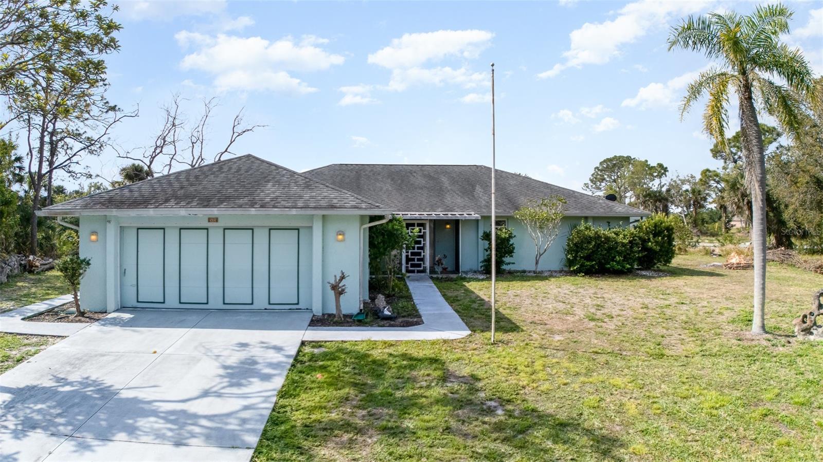 535 Ramblewood St, Port Charlotte, FL 33953