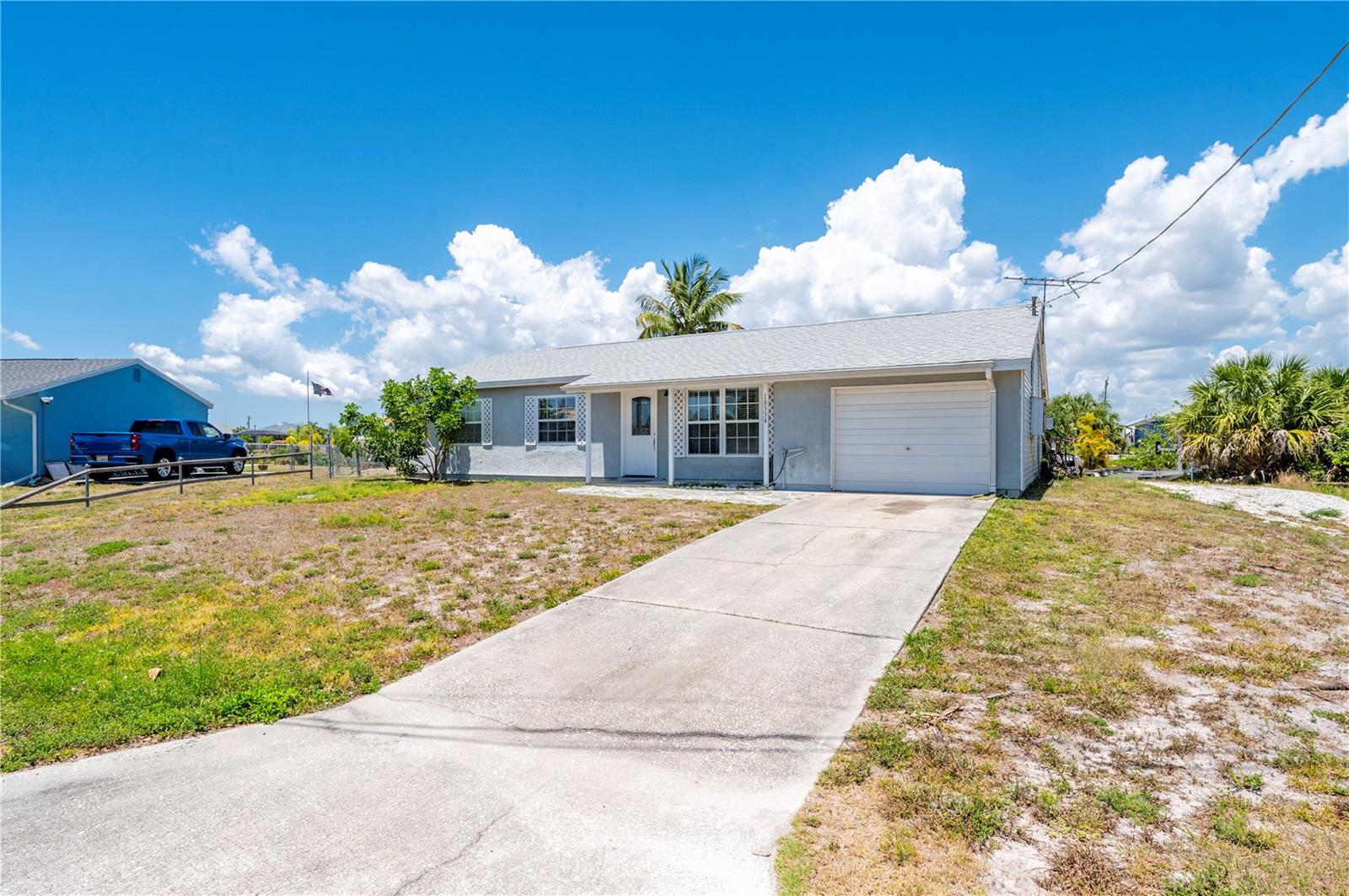 18334 Kerrville Cir, Port Charlotte, FL 33948