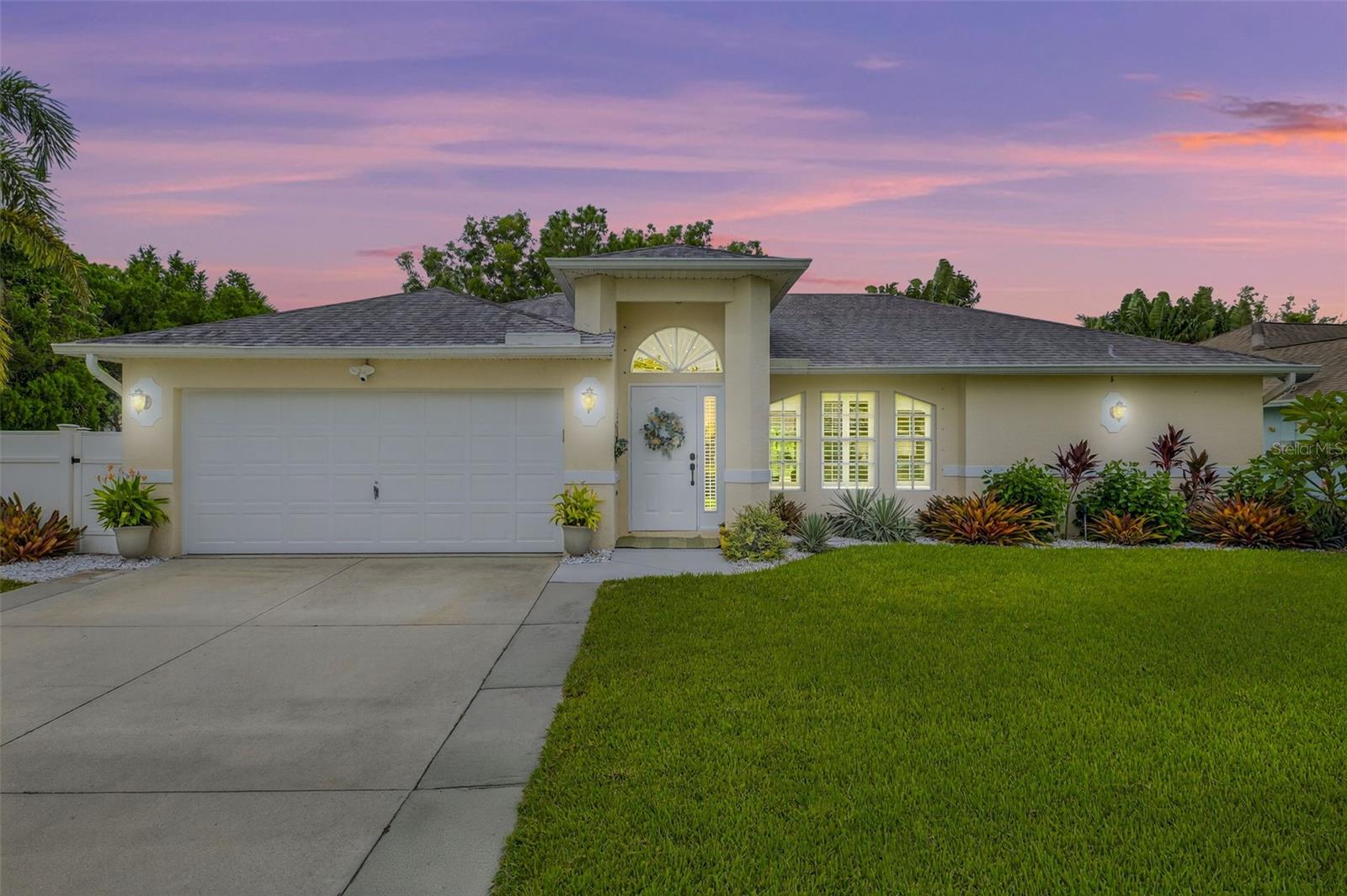 11610 Red Hibiscus Dr, Bonita Springs, FL 34135