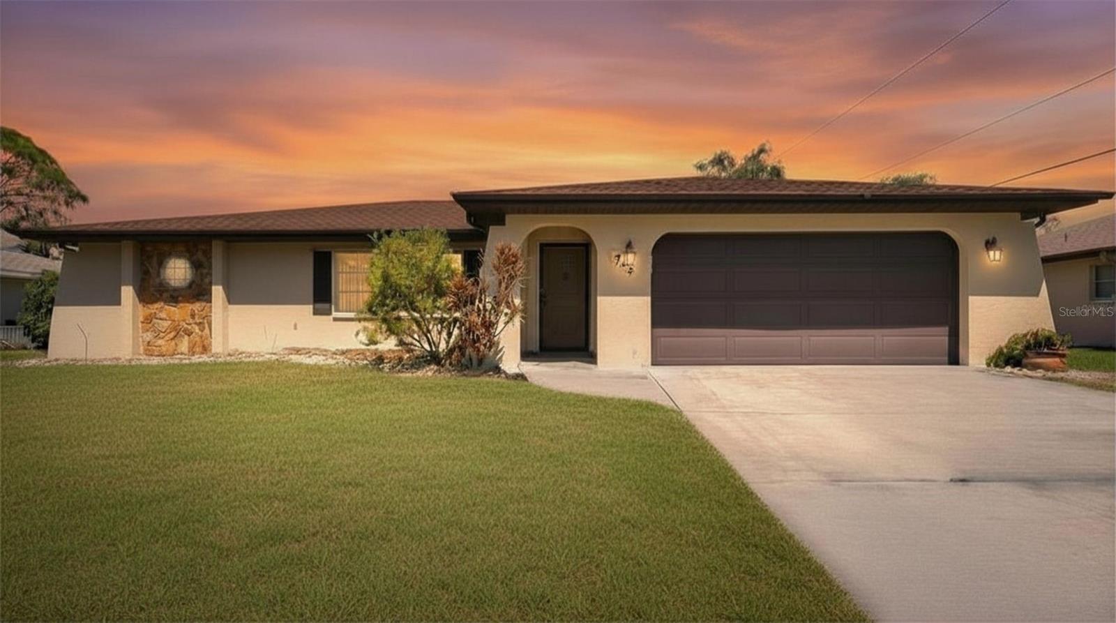 745 Columbia St, Port Charlotte, FL 33948