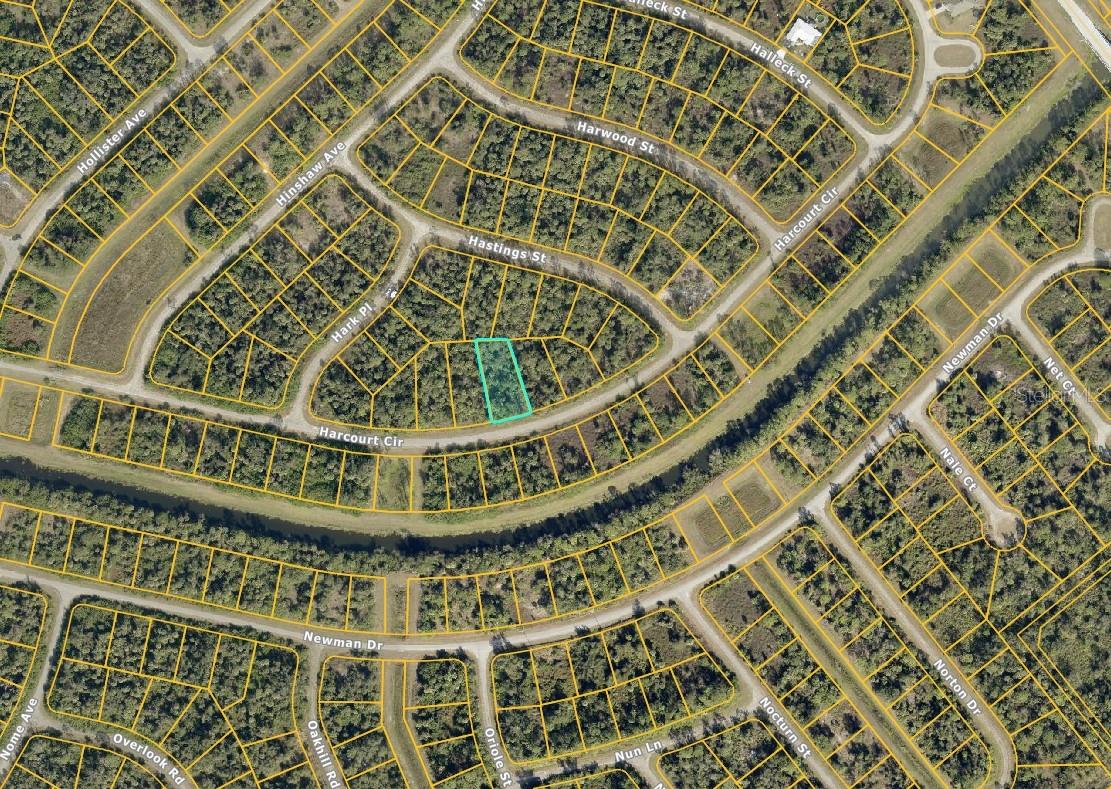 Harcourt Cir, North Port, FL 34288