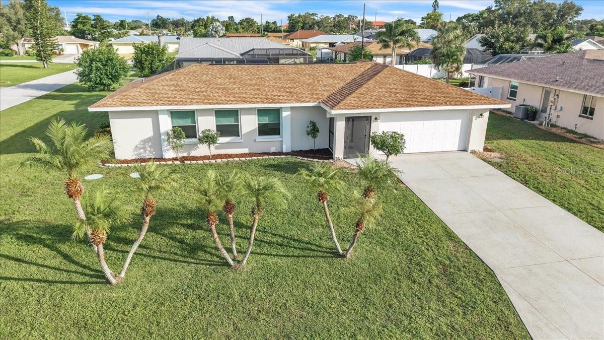 907 Sidney Ter Nw, Port Charlotte, FL 33948