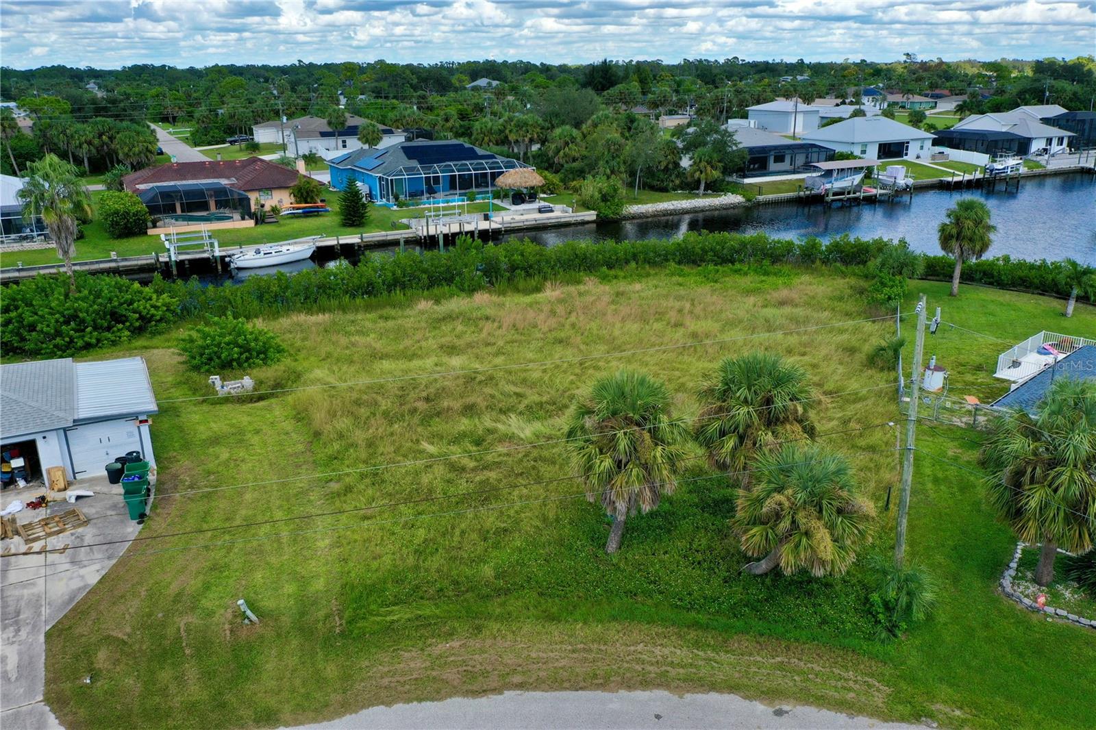 18106 Avonsdale Cir, Port Charlotte, FL 33948