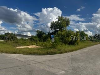3913 14th St Sw, Lehigh Acres, FL 33976