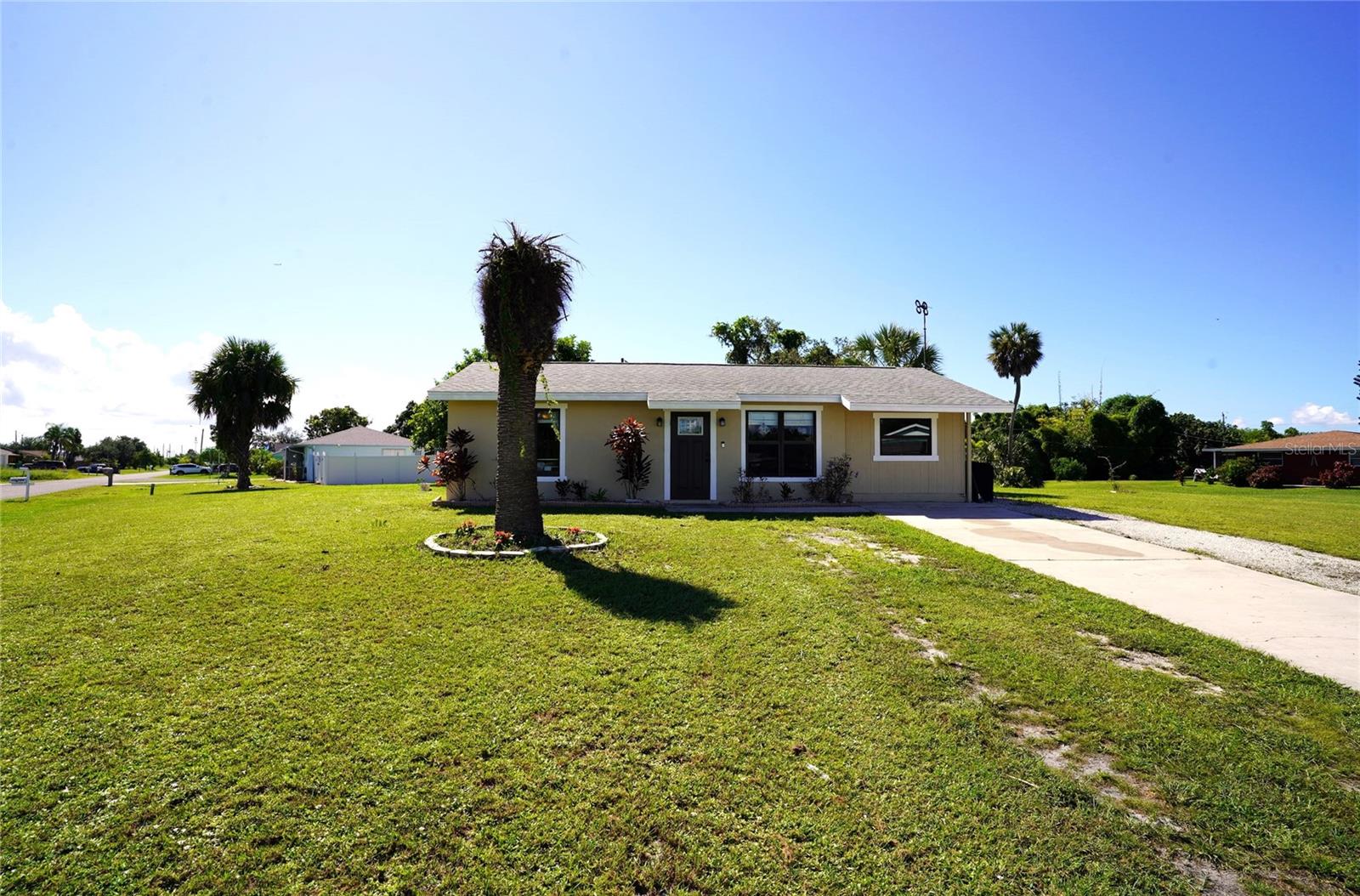 1087 Reed Ter Nw, Port Charlotte, FL 33948