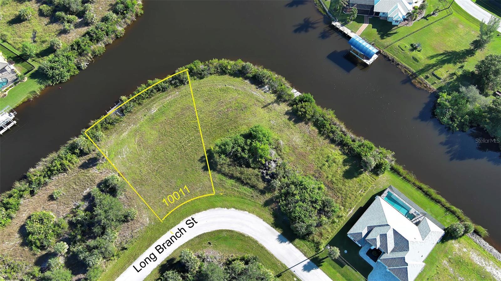 10011 Long Branch St, Port Charlotte, FL 33981