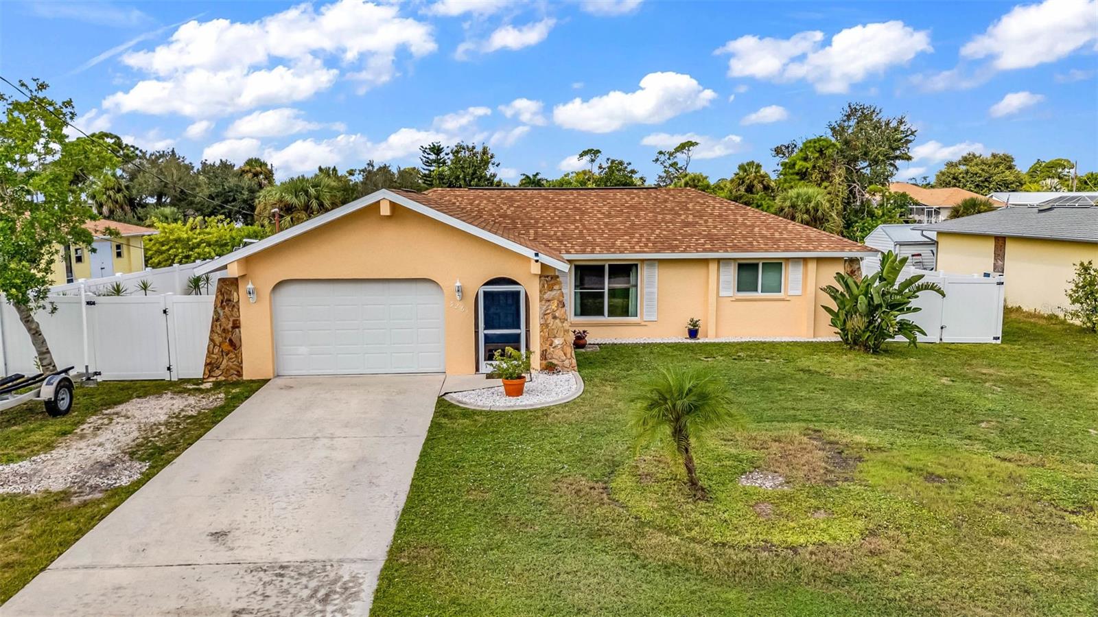 3261 Rock Creek Dr, Port Charlotte, FL 33948