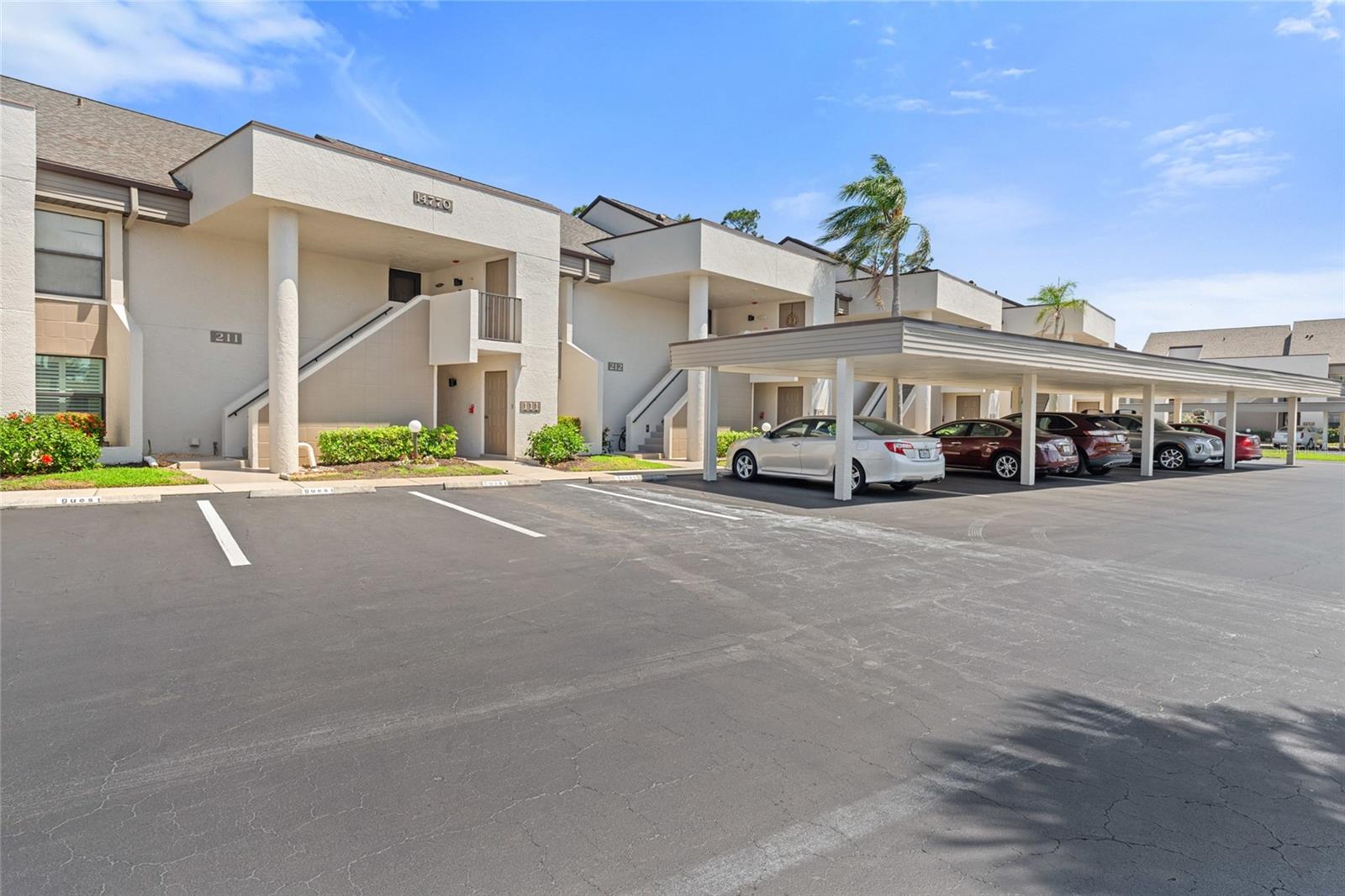 14770 Eagle Ridge Dr #112, Fort Myers, FL 33912