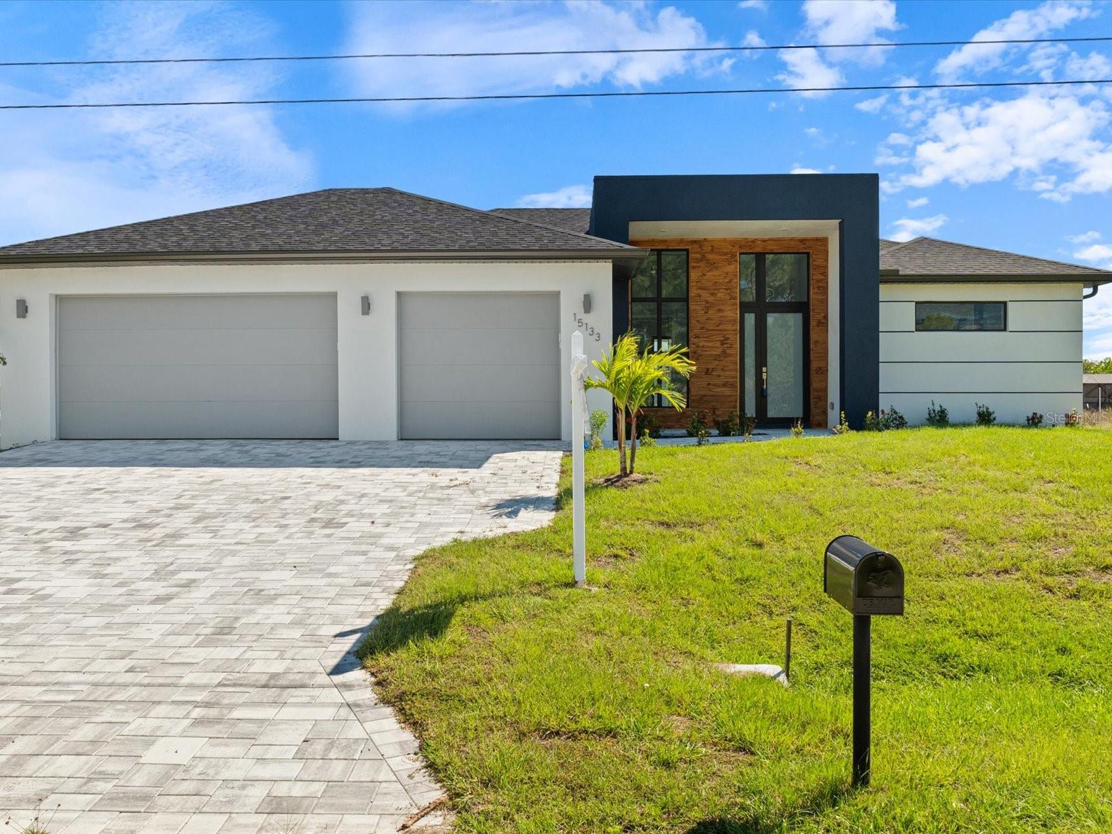 15133 Amsterdam Ave, Port Charlotte, FL 33981
