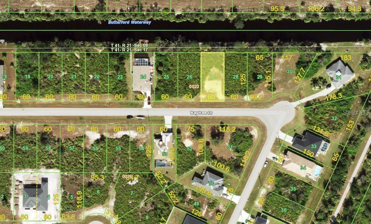 320 Baytree Dr, Rotonda West, FL 33947