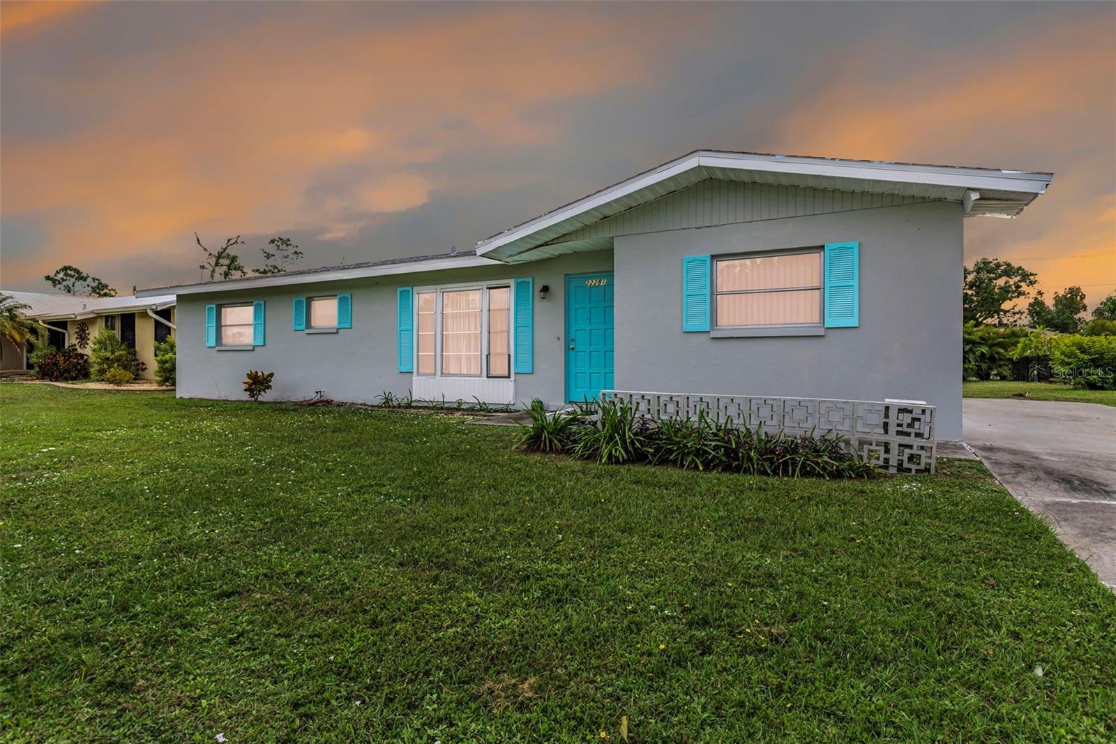 22281 N Niagara Ave, Port Charlotte, FL 33952