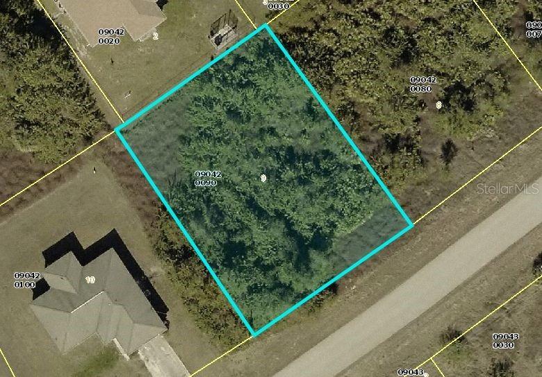 307 Partridge St, Lehigh Acres, FL 33974