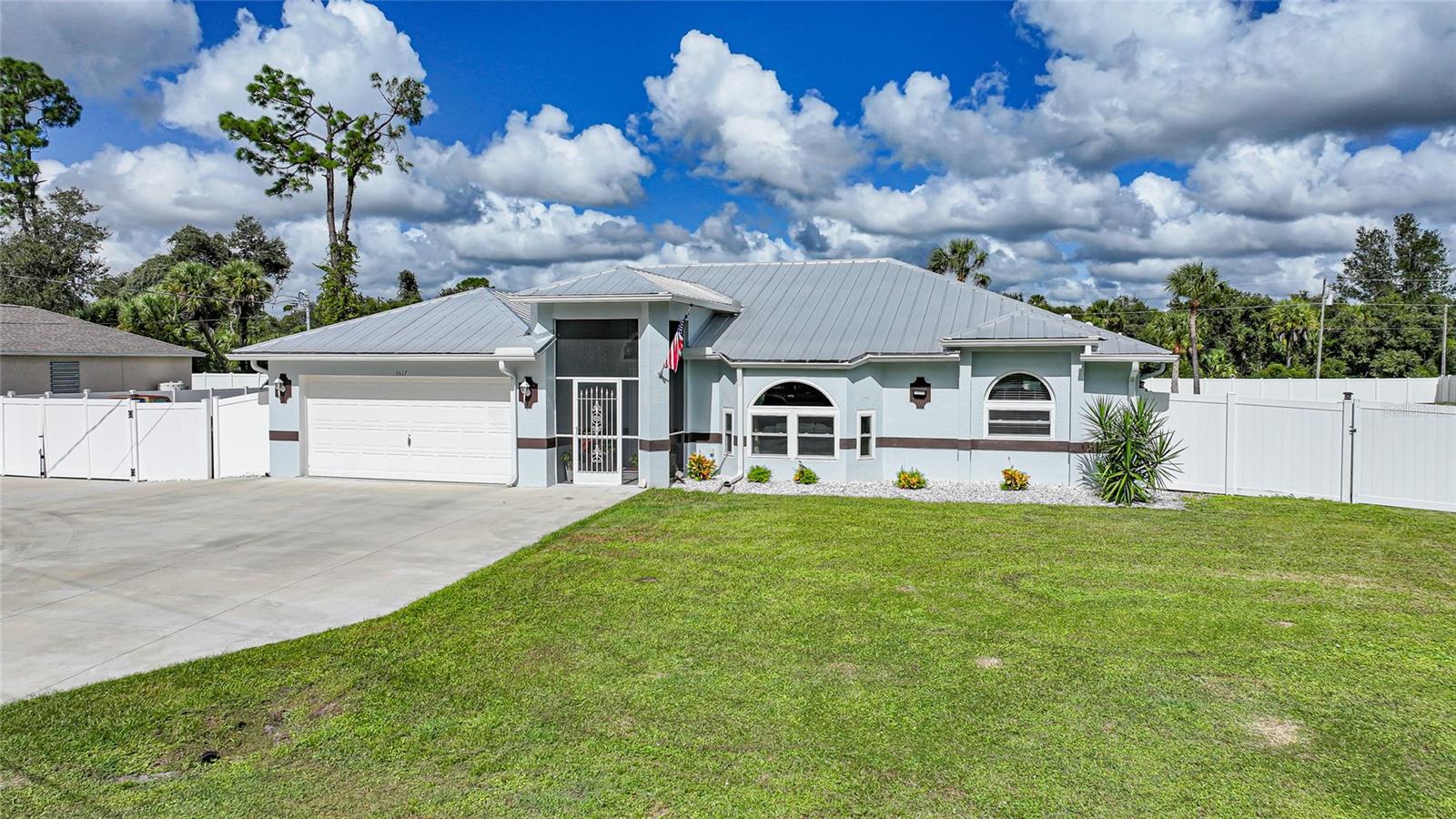 3617 Inverness St, North Port, FL 34288
