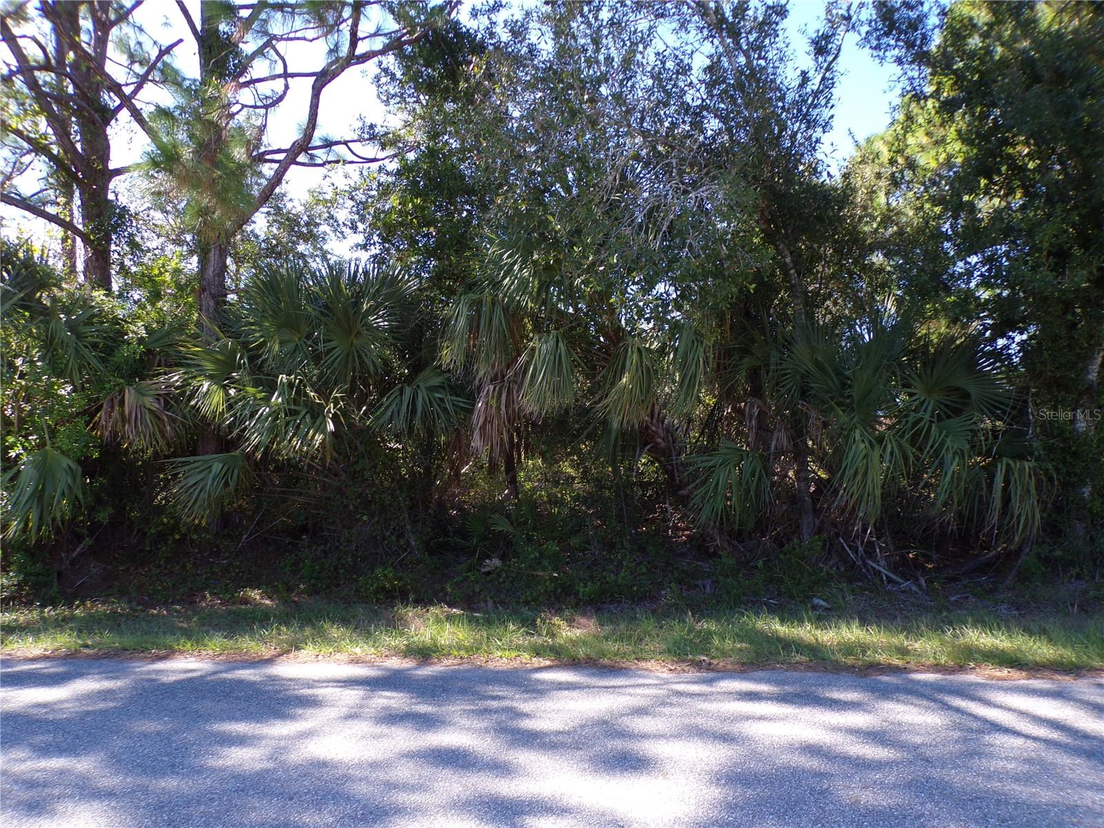 Halblum St, North Port, FL 34288