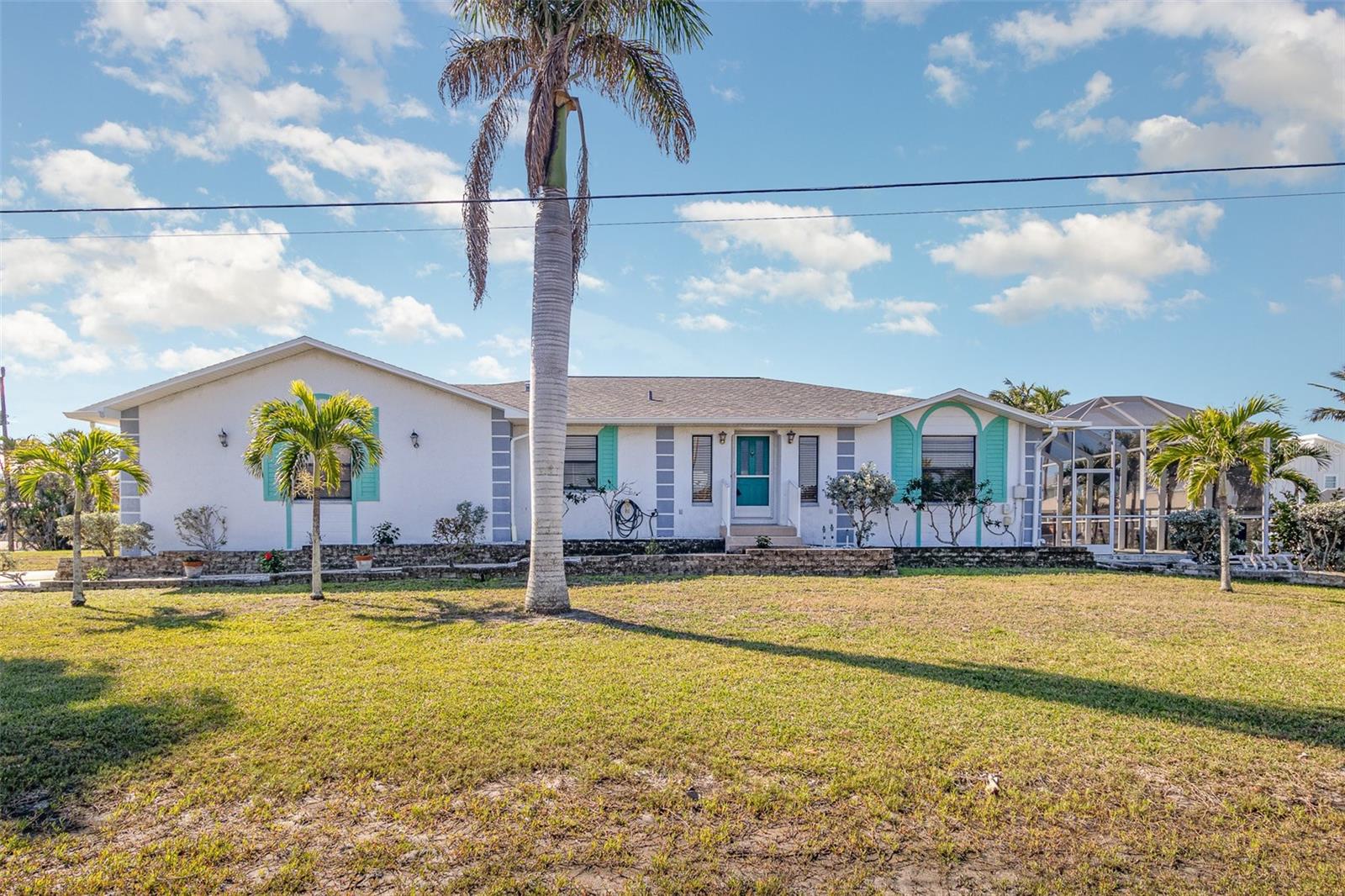 2391 Date St, St James City, FL 33956