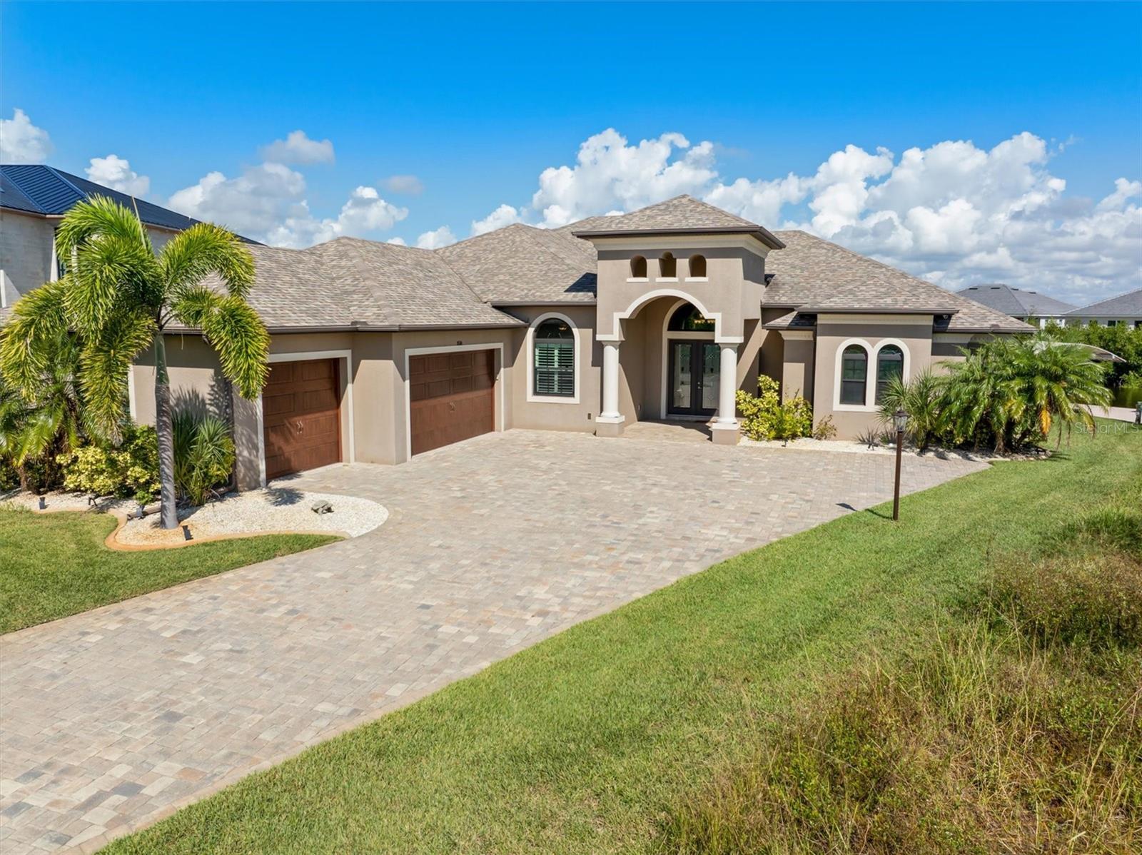 15516 Margo Cir, Port Charlotte, FL 33981