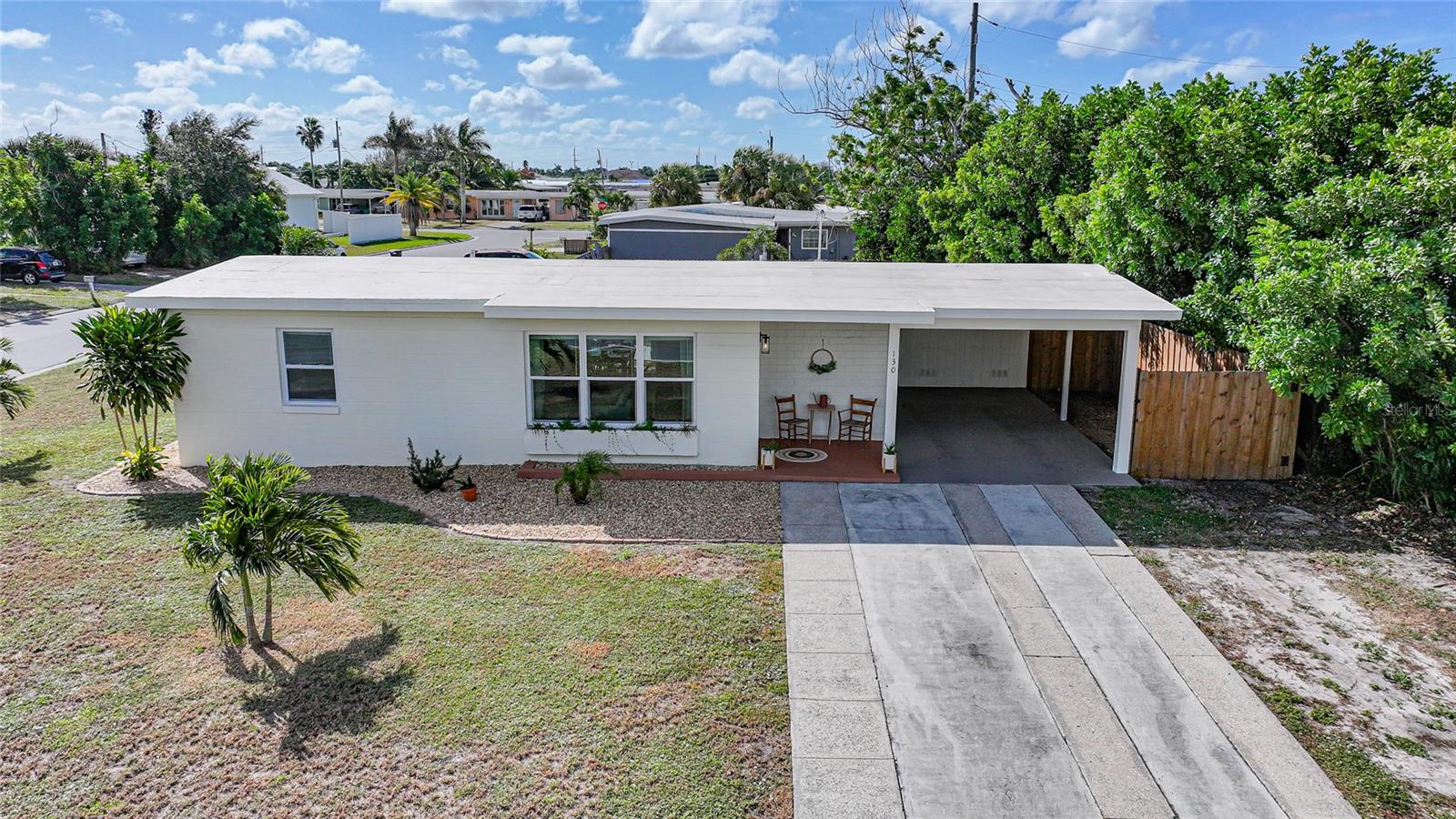 130 Palmetto Cir Ne, Port Charlotte, FL 33952