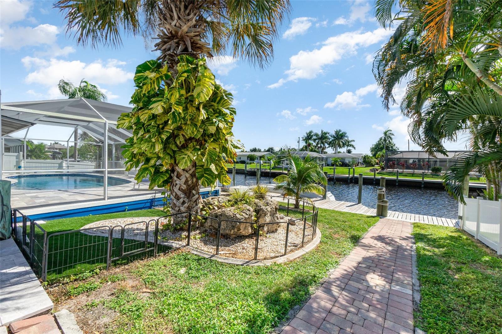 1661 Swan Ter, North Fort Myers, FL 33903