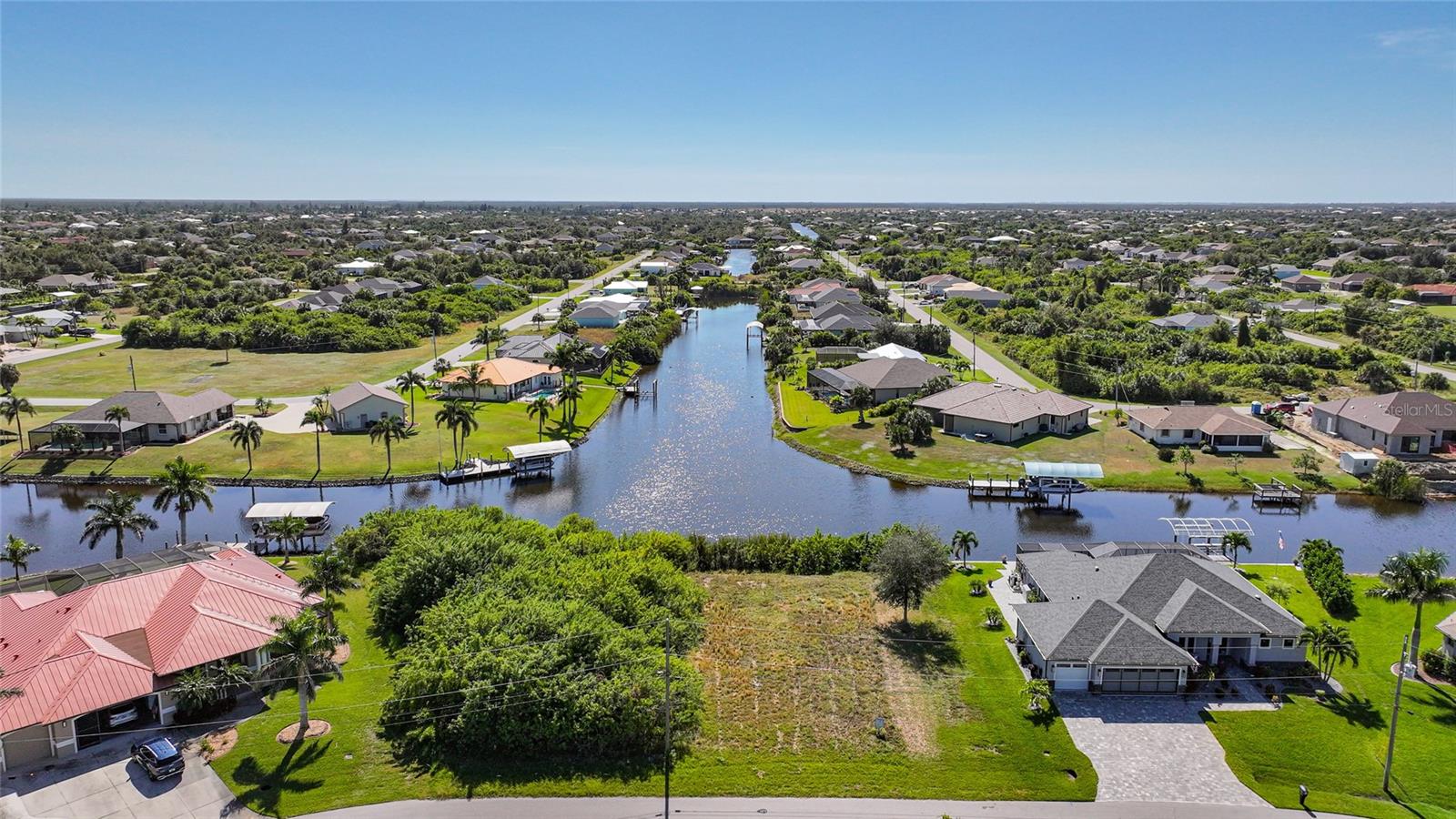 9458 Bluegill Cir, Port Charlotte, FL 33981
