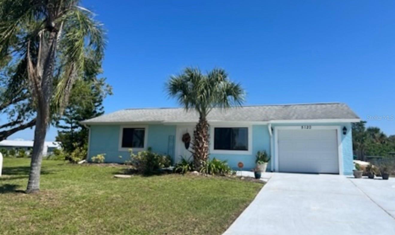5120 Chaves Cir, Port Charlotte, FL 33948