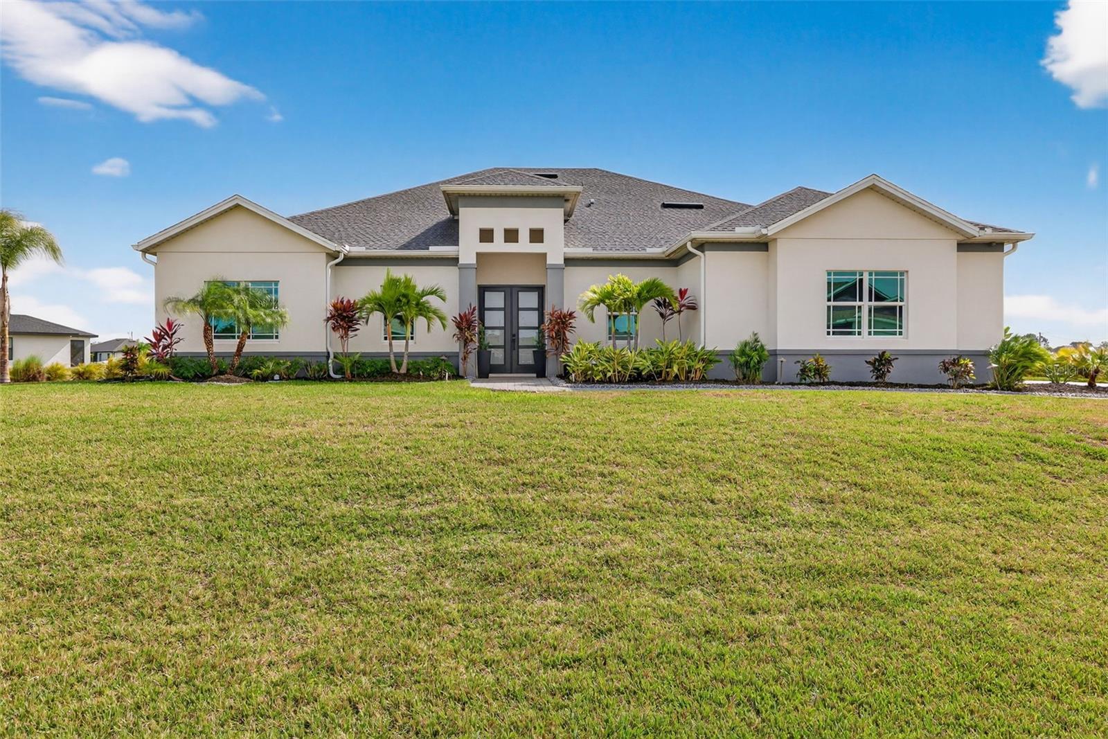 4151 Ne 9th Ave, Cape Coral, FL 33909