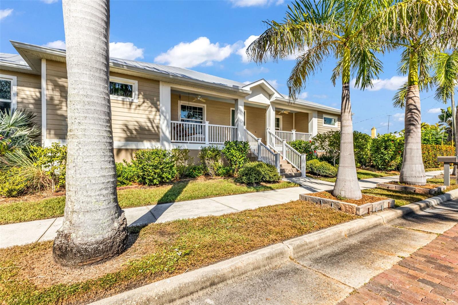 640 Palm Ave, Punta Gorda, FL 33950