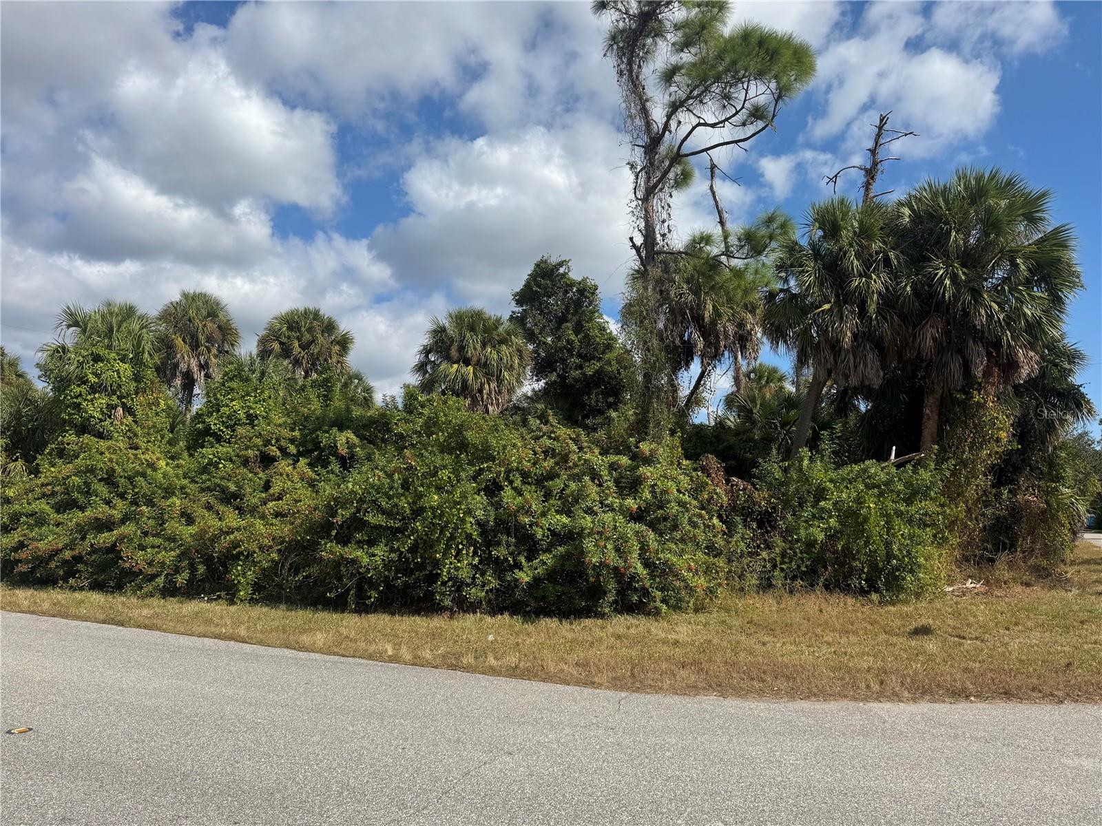 17030 17040 Clingman Ave.  82 Flaming Blvd Ave, Port Charlotte, FL 33954
